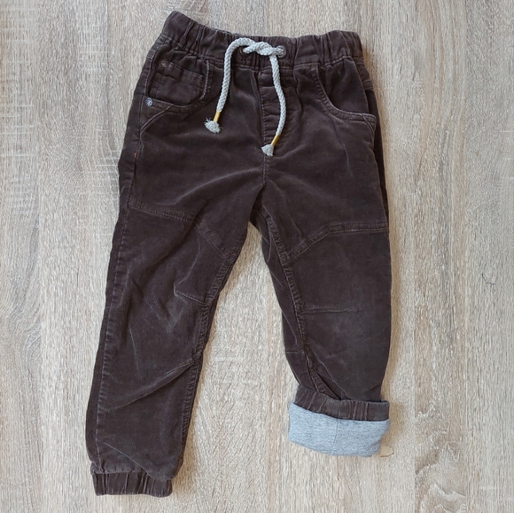 Next Direct like new lined corduroys 4-5 years - Picture 11 of 16